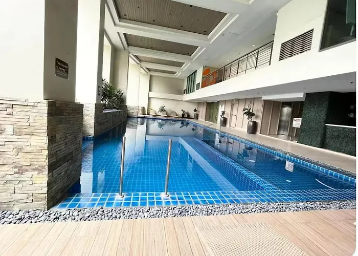Kl Close To Greenbelt * Manila